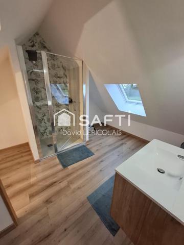 INTERIEUR RENOVE INTEGRALEMENT EN 2023