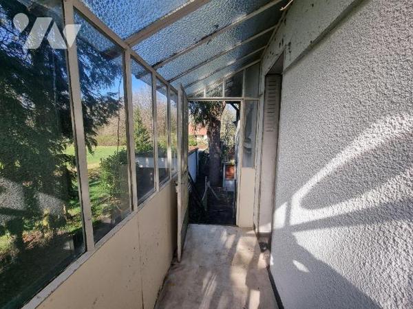 A vendre à Villefranche-sur-Cher (41), cette maison offre un beau potentiel et s'adresse aux ac...