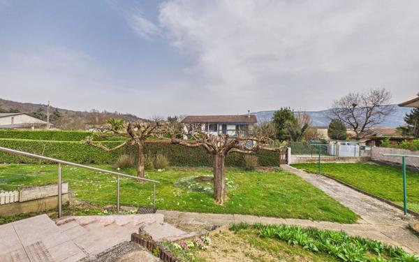 Maison à vendre    4 pièces • 95 m2 Vinay