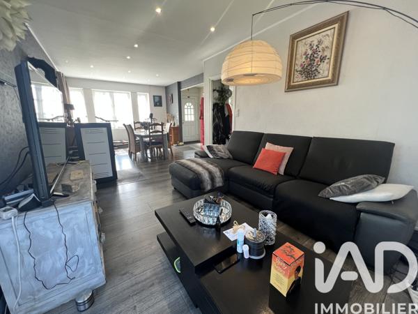 Maison à vendre 6 pièces 112 m² Saint-Rémy-en-Rollat