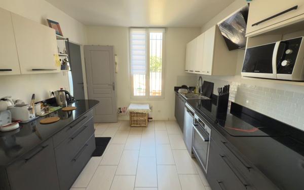 Maison à vendre    5 pièces • 122 m2 Neuilly-sur-Marne