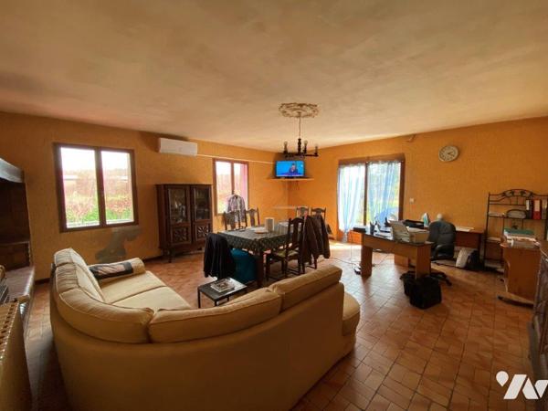 MIELAN (Gers) Villa de construction traditionnelle de 182m² habitables (7 chambres) sur 4407m².