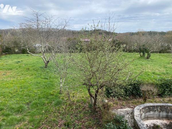 MIELAN (Gers) Villa de construction traditionnelle de 182m² habitables (7 chambres) sur 4407m².