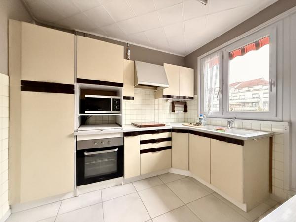 Appartement à VILLEURBANNE (69100)