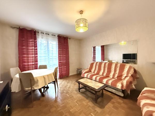 Appartement à VILLEURBANNE (69100)