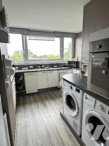 TOURCOING - T4  100m² - Garage - balcon