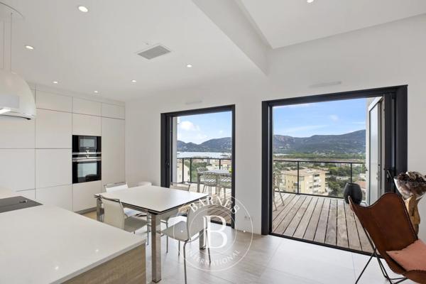Porto-Vecchio, Appartement 3 Chambres -  101 m² à vendre