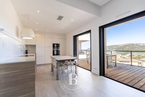 Porto-Vecchio, Appartement 3 Chambres -  101 m² à vendre