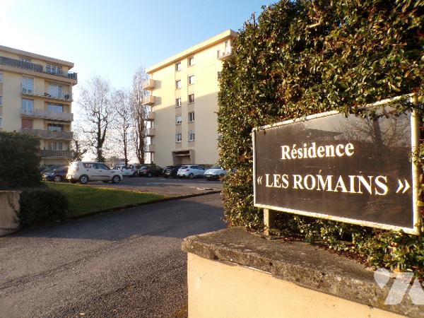 Appartement de type 4 avec balcon