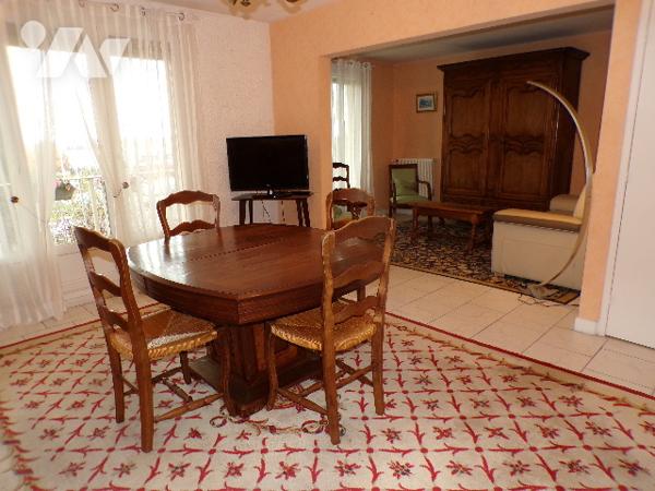 Appartement de type 4 avec balcon