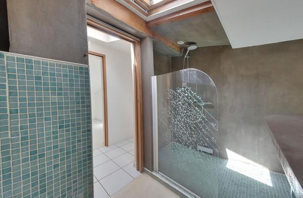 Maison 7 pièce(s) NEGREPELISSE