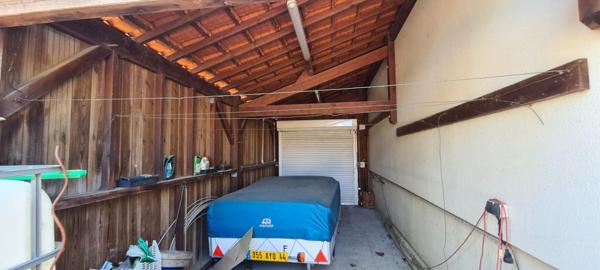 Maison "de type Nantaise" Gorges 4 P . 3 Chs . 84 M² . Sous-sol . T 726 M²