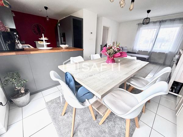 Maison jumelée 77m2 env., calme:réno intérieure 100%