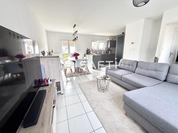 Maison jumelée 77m2 env., calme:réno intérieure 100%