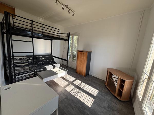 GAIRAUT Studio meublé