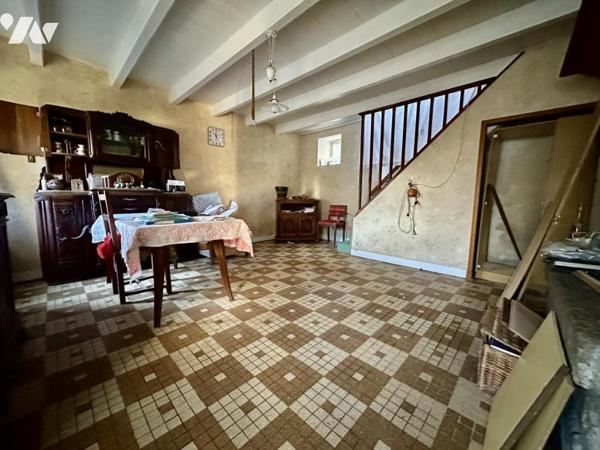 Longère à rénover entièrement à Sainte-Croix Hague