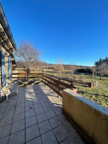 MAISON DE CAMPAGNE DE 265m2 SUR 9000m2 DE TERRAIN