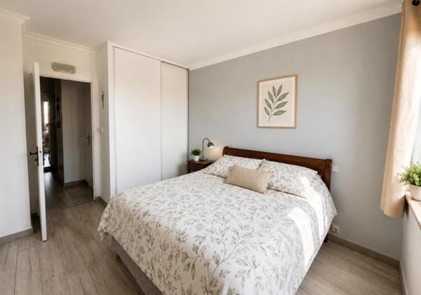 Appartement à vendre |                                       Fontenay-le-Fleury |                                        3 pièces  |  55 m²
