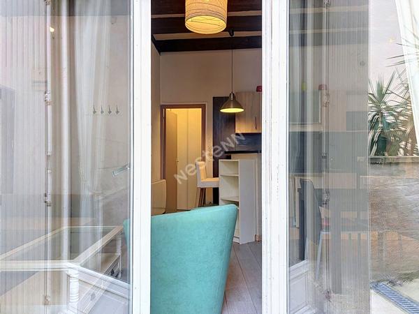 TOURS ? LES HALLES | GRAND T1 BIS AVEC TERRASSE PRIVATIVE