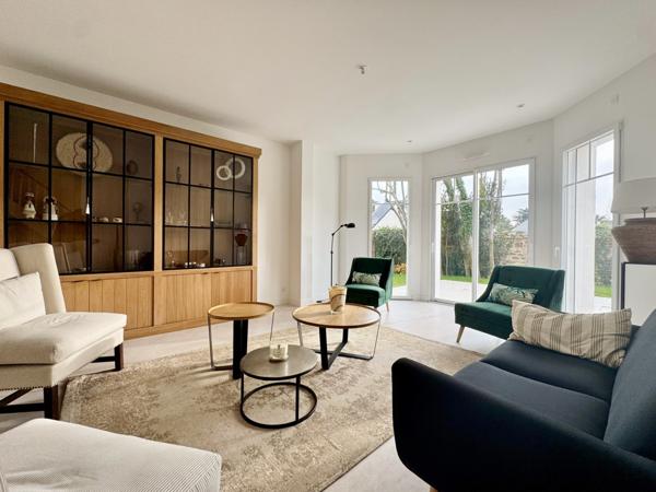 Maison  7 pièce(s)  5 chambre(s)  180 m²