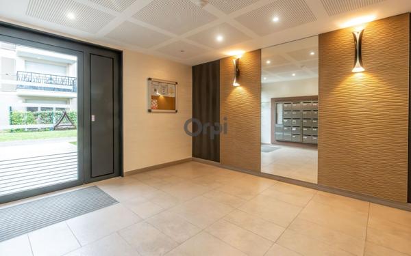 Appartement à vendre    2 pièces • 42,27 m2 Pontault-Combault