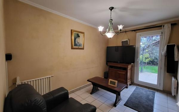 Maison à vendre    5 pièces •  Bondoufle