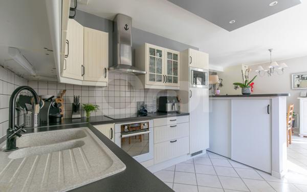 Maison à vendre    5 pièces •  Boissy-Saint-Léger