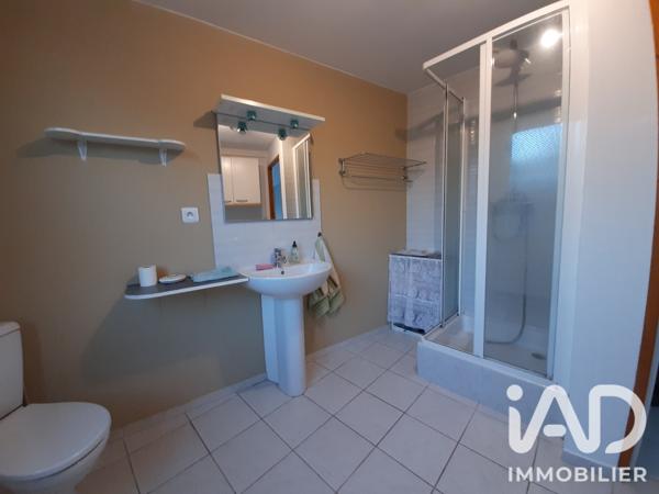 Location maison 3 pièces 82 m² Allonville