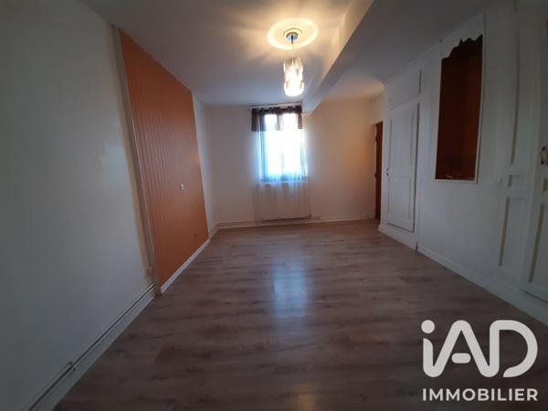 Location maison 3 pièces 82 m² Allonville