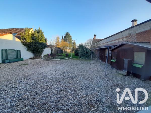 Location maison 3 pièces 82 m² Allonville
