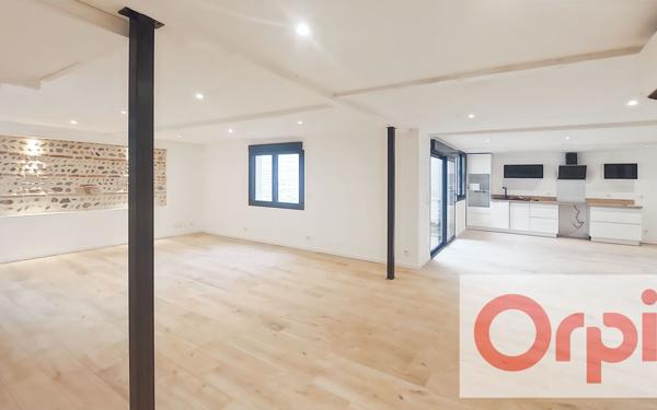 Maison à vendre    5 pièces •  Grenade