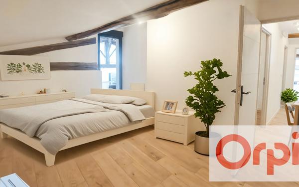 Maison à vendre    5 pièces •  Grenade