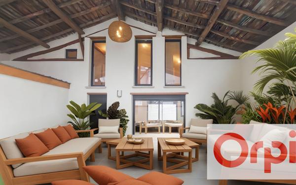 Maison à vendre    5 pièces •  Grenade