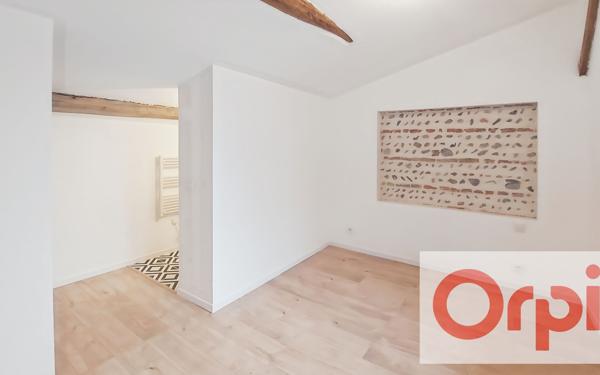 Maison à vendre    5 pièces •  Grenade