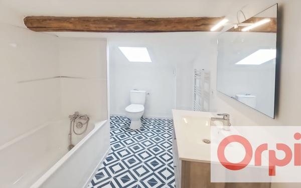 Maison à vendre    5 pièces •  Grenade