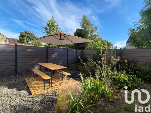 Appartement 3 pièces de 72 m² à Saint-Coulomb (35350)