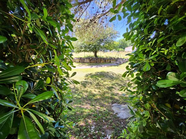 Appartement T3 avec terrasse, piscine et parking ? L'Isle-sur-la-Sorgue