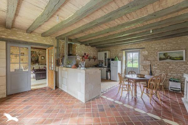 Maison à vendre |  Descartes |  7 pièces | 198 m²