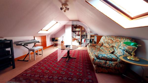 Maison 6 pièces 214 m2
