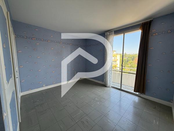 Appartement 5 pièces 94.01 m2