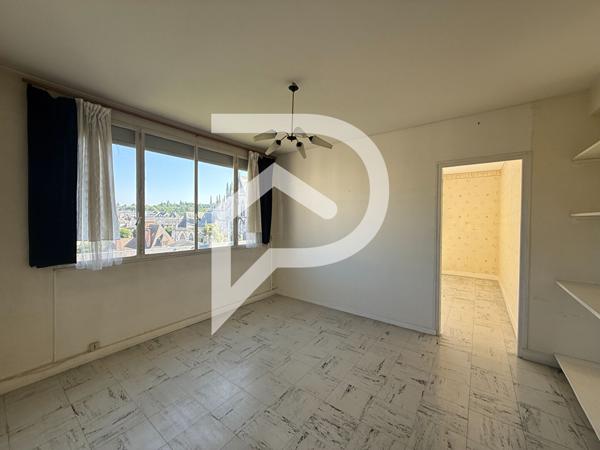 Appartement 5 pièces 94.01 m2
