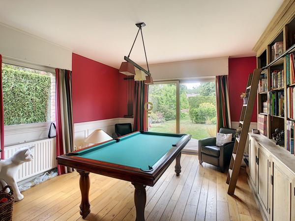 DEMEURE DE FAMILLE SEMI PLAIN-PIED AVEC 7 CHAMBRES