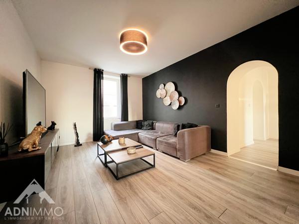 Collonges (01550) Maison 8 pièces 290m2