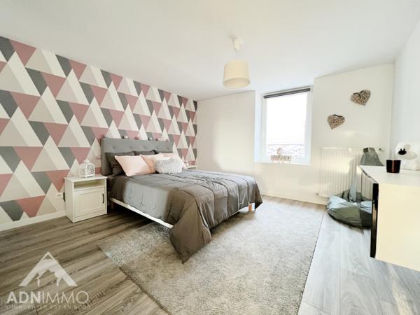 Collonges (01550) Maison 8 pièces 290m2