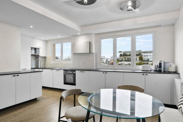 Appartement à louer 4 pièces de 88 m²