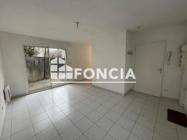 Location Studio 27.45 m² - 117 RUE FRANCIS PRESSENSE Nantes 44000