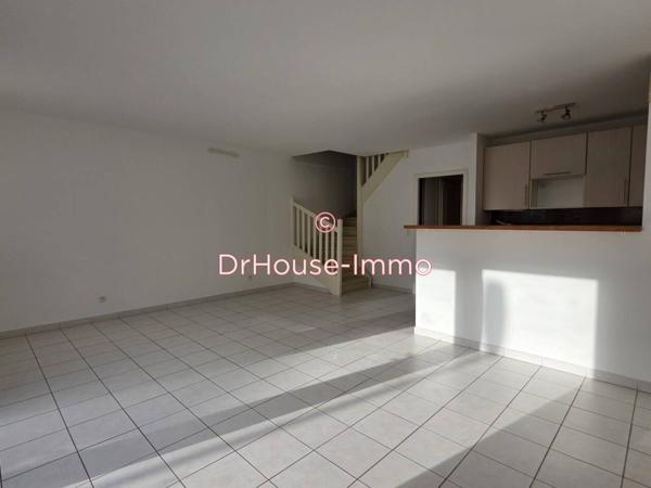 Maison à louer 4 pièces de 105 m²