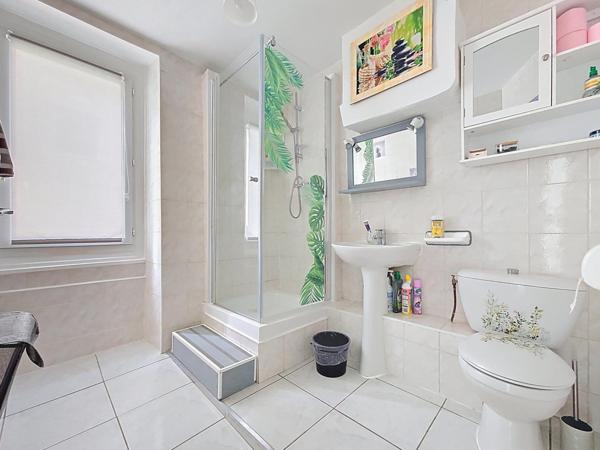 Charmante maison de village T3 rénovée – Quartier historique de Graissessac