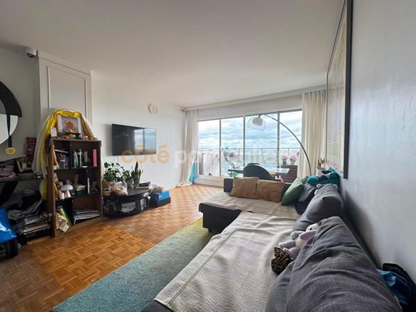 Vente
                Appartement78,85 m² - 4 Pièces -
                    COURBEVOIE (92400)
