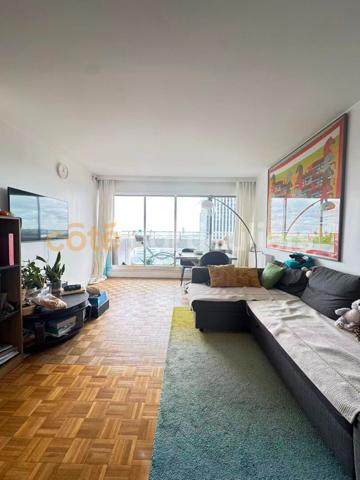 Vente
                Appartement78,85 m² - 4 Pièces -
                    COURBEVOIE (92400)
